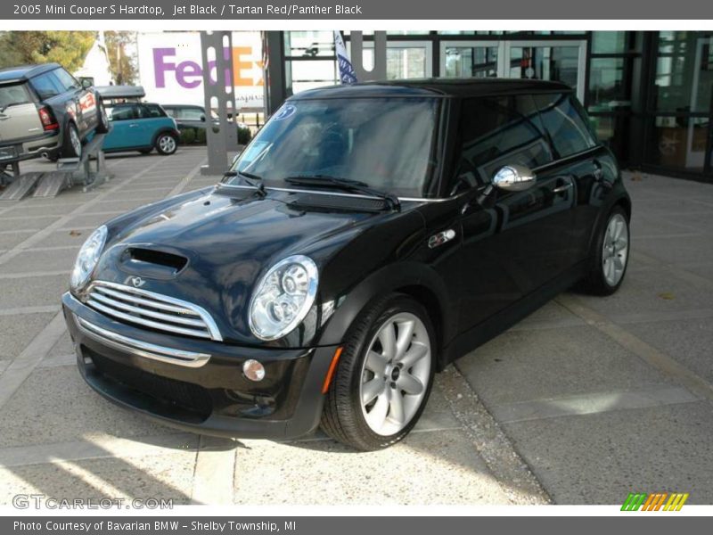 Jet Black / Tartan Red/Panther Black 2005 Mini Cooper S Hardtop