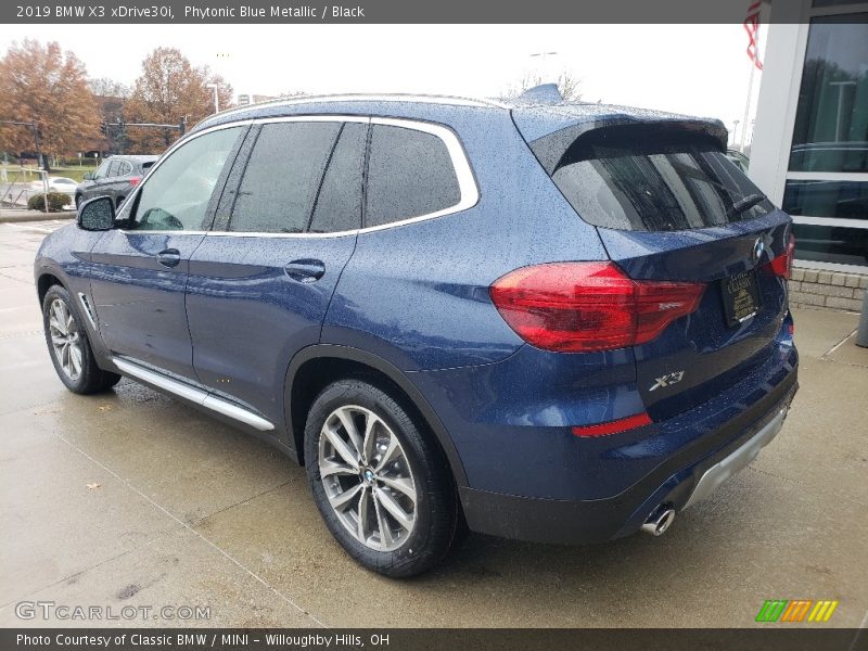 Phytonic Blue Metallic / Black 2019 BMW X3 xDrive30i