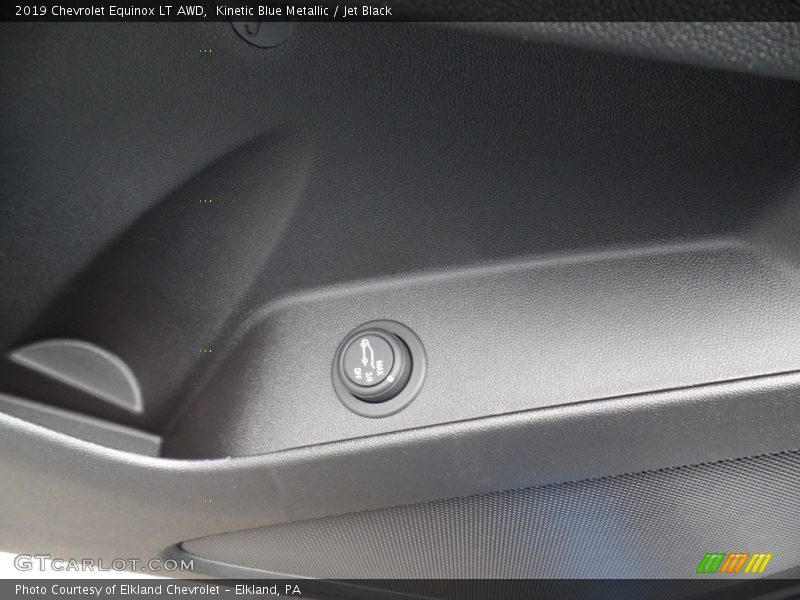 Kinetic Blue Metallic / Jet Black 2019 Chevrolet Equinox LT AWD