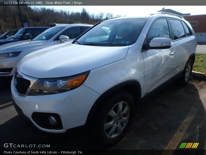 Snow White Pearl / Beige 2013 Kia Sorento LX AWD