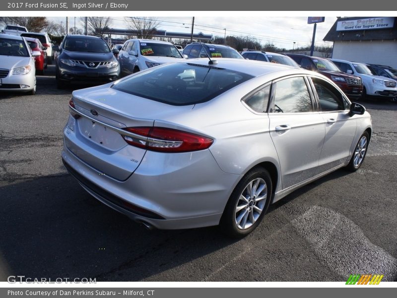 Ingot Silver / Ebony 2017 Ford Fusion SE