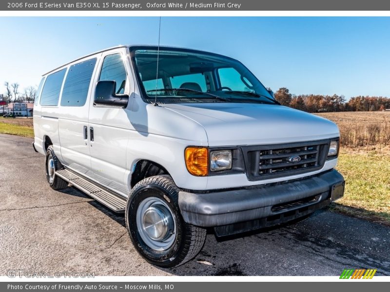 Oxford White / Medium Flint Grey 2006 Ford E Series Van E350 XL 15 Passenger