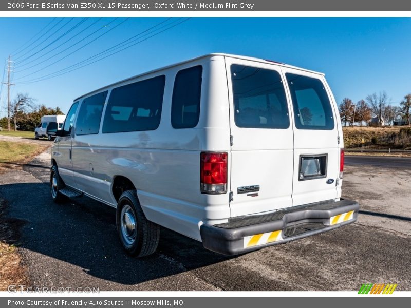 Oxford White / Medium Flint Grey 2006 Ford E Series Van E350 XL 15 Passenger