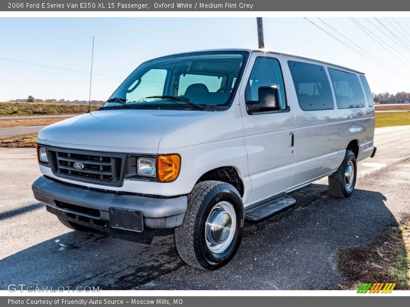 Oxford White / Medium Flint Grey 2006 Ford E Series Van E350 XL 15 Passenger