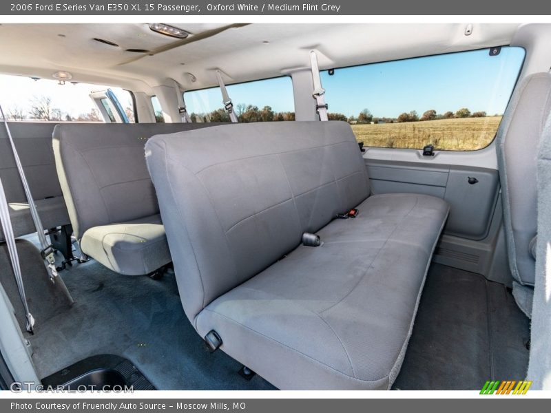 Oxford White / Medium Flint Grey 2006 Ford E Series Van E350 XL 15 Passenger