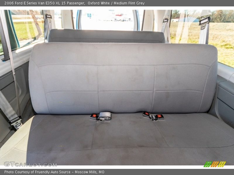 Oxford White / Medium Flint Grey 2006 Ford E Series Van E350 XL 15 Passenger