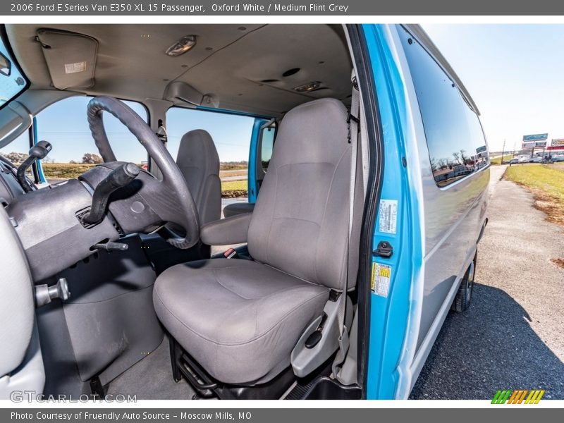 Oxford White / Medium Flint Grey 2006 Ford E Series Van E350 XL 15 Passenger