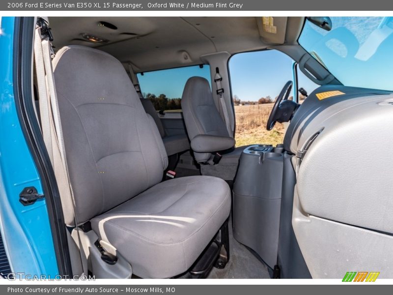 Oxford White / Medium Flint Grey 2006 Ford E Series Van E350 XL 15 Passenger