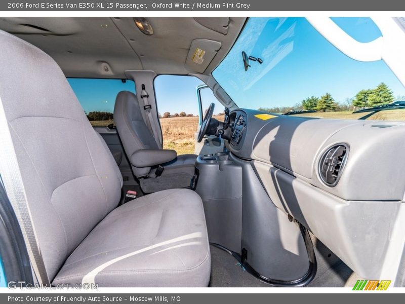 Oxford White / Medium Flint Grey 2006 Ford E Series Van E350 XL 15 Passenger