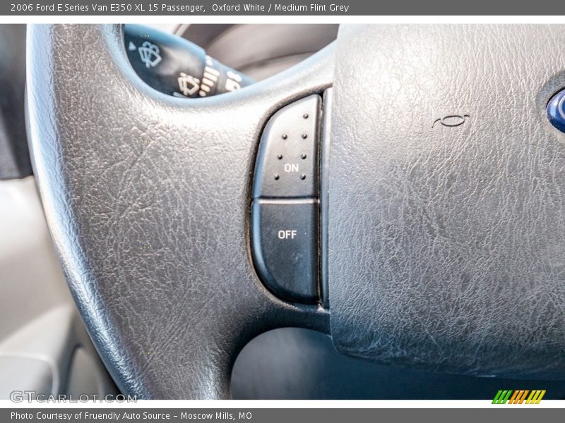 Oxford White / Medium Flint Grey 2006 Ford E Series Van E350 XL 15 Passenger