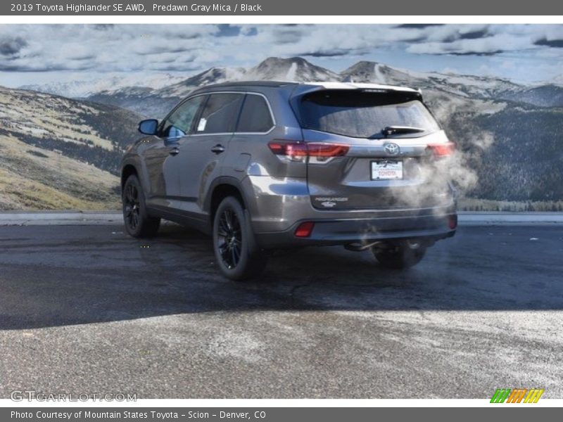 Predawn Gray Mica / Black 2019 Toyota Highlander SE AWD