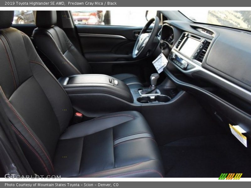 Predawn Gray Mica / Black 2019 Toyota Highlander SE AWD