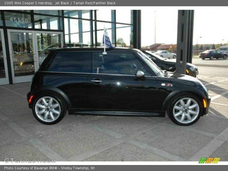 Jet Black / Tartan Red/Panther Black 2005 Mini Cooper S Hardtop