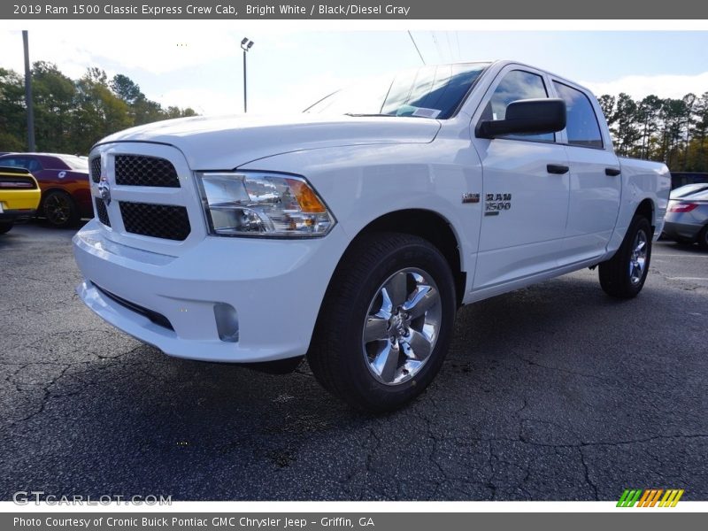 Bright White / Black/Diesel Gray 2019 Ram 1500 Classic Express Crew Cab