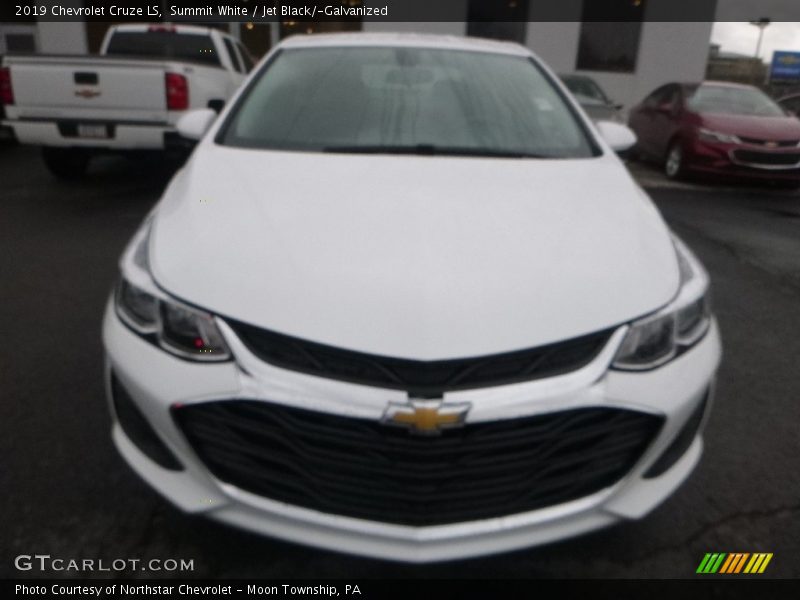 Summit White / Jet Black/­Galvanized 2019 Chevrolet Cruze LS