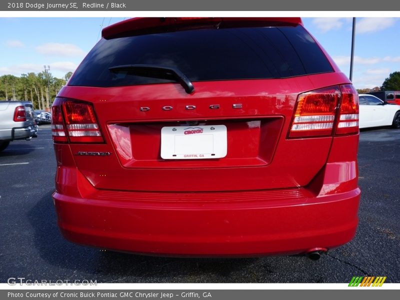 Redline / Black 2018 Dodge Journey SE