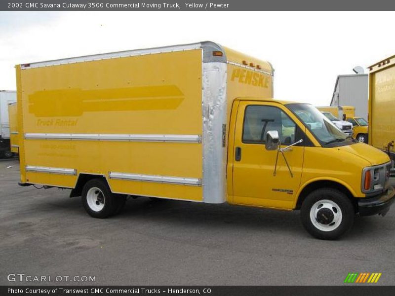 Yellow / Pewter 2002 GMC Savana Cutaway 3500 Commercial Moving Truck