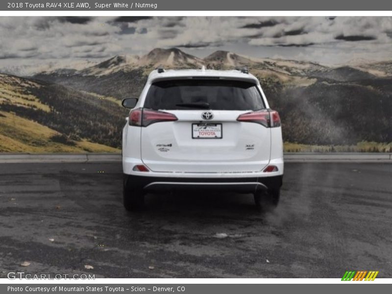 Super White / Nutmeg 2018 Toyota RAV4 XLE AWD
