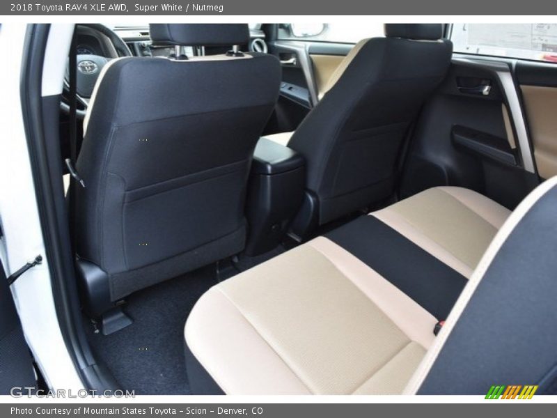 Super White / Nutmeg 2018 Toyota RAV4 XLE AWD