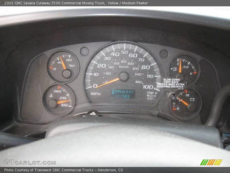 Yellow / Medium Pewter 2003 GMC Savana Cutaway 3500 Commercial Moving Truck