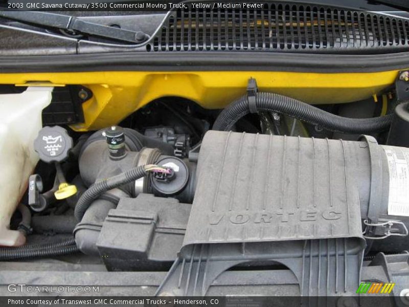 Yellow / Medium Pewter 2003 GMC Savana Cutaway 3500 Commercial Moving Truck