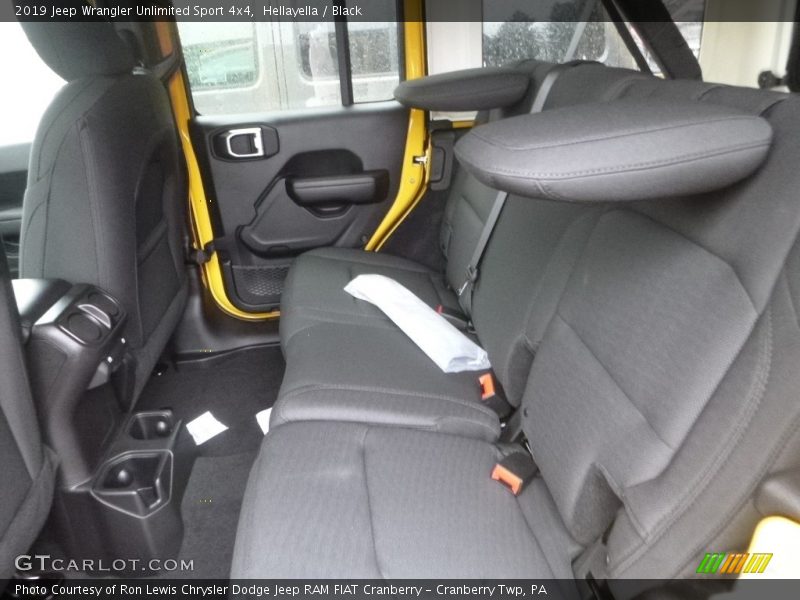 Hellayella / Black 2019 Jeep Wrangler Unlimited Sport 4x4