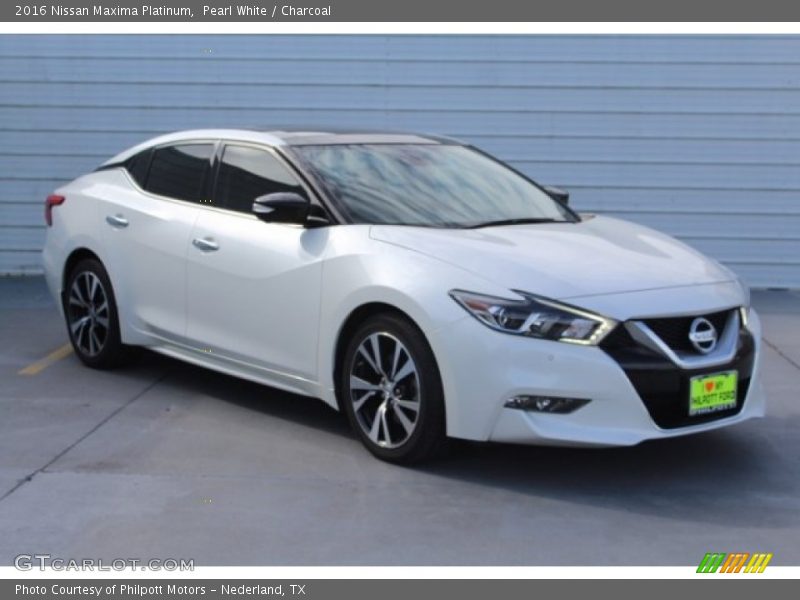 Pearl White / Charcoal 2016 Nissan Maxima Platinum