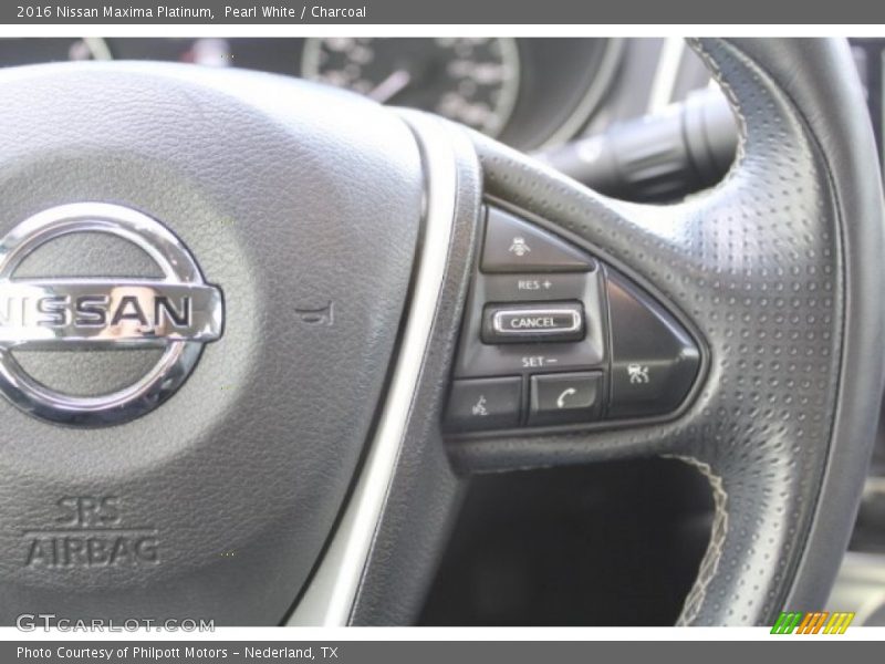 Pearl White / Charcoal 2016 Nissan Maxima Platinum