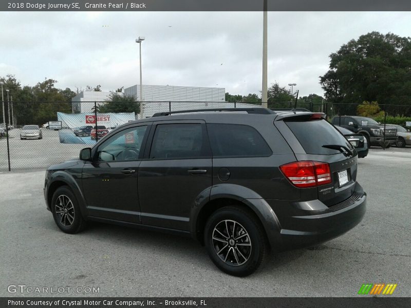 Granite Pearl / Black 2018 Dodge Journey SE