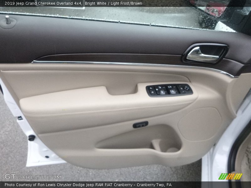 Bright White / Light Frost/Brown 2019 Jeep Grand Cherokee Overland 4x4
