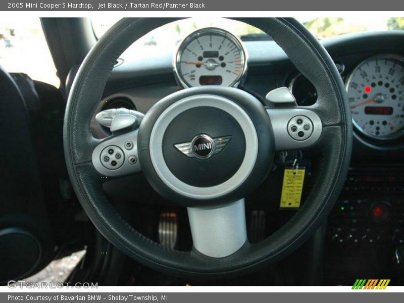 Jet Black / Tartan Red/Panther Black 2005 Mini Cooper S Hardtop