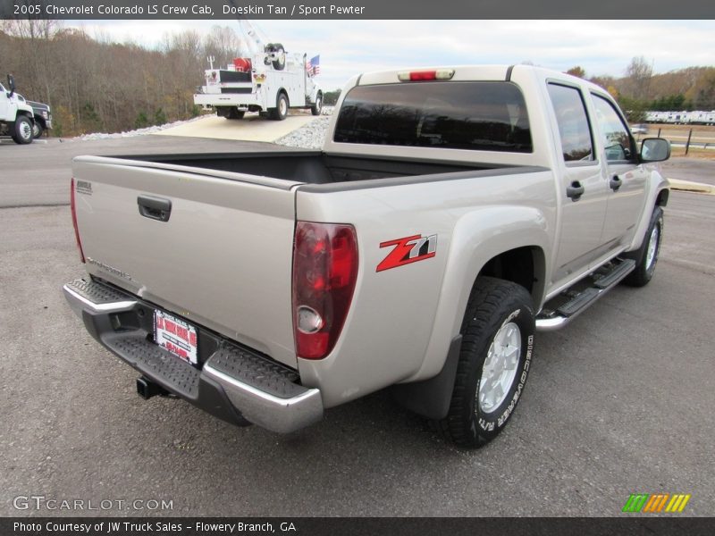 Doeskin Tan / Sport Pewter 2005 Chevrolet Colorado LS Crew Cab
