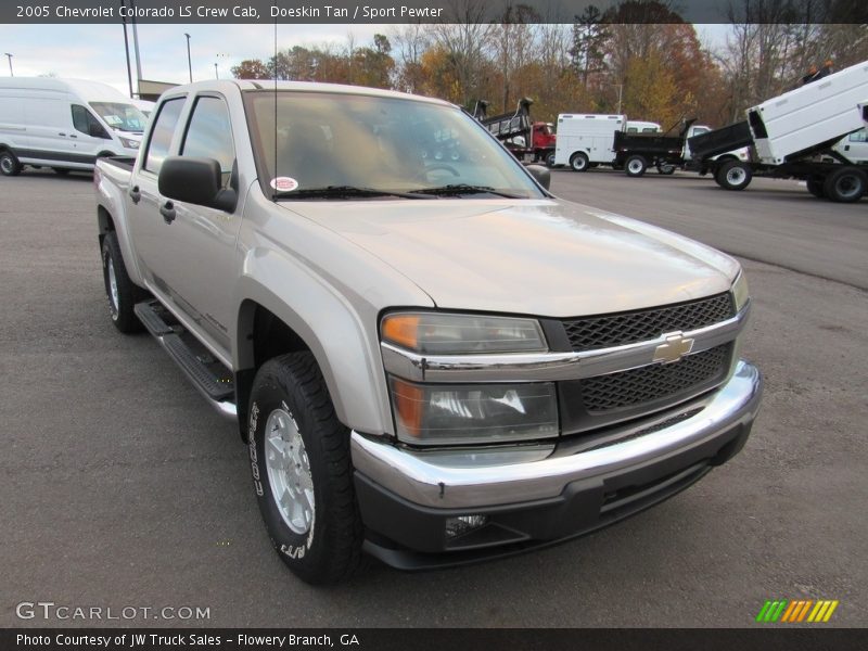 Doeskin Tan / Sport Pewter 2005 Chevrolet Colorado LS Crew Cab