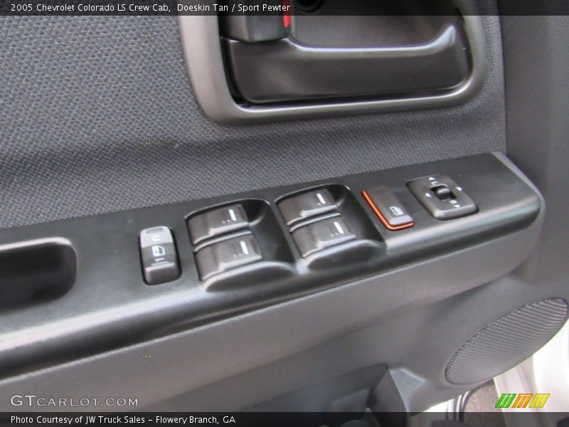 Doeskin Tan / Sport Pewter 2005 Chevrolet Colorado LS Crew Cab