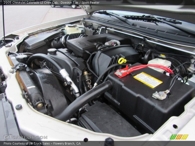 Doeskin Tan / Sport Pewter 2005 Chevrolet Colorado LS Crew Cab