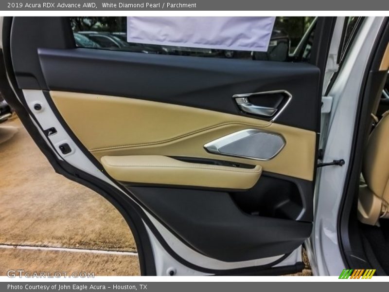 White Diamond Pearl / Parchment 2019 Acura RDX Advance AWD