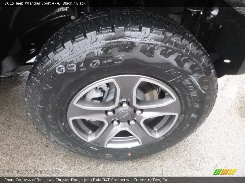 Black / Black 2019 Jeep Wrangler Sport 4x4