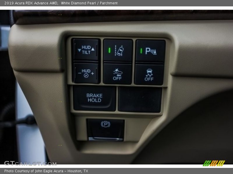 White Diamond Pearl / Parchment 2019 Acura RDX Advance AWD