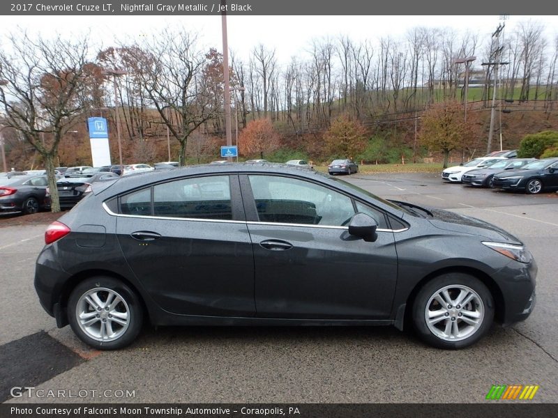 Nightfall Gray Metallic / Jet Black 2017 Chevrolet Cruze LT