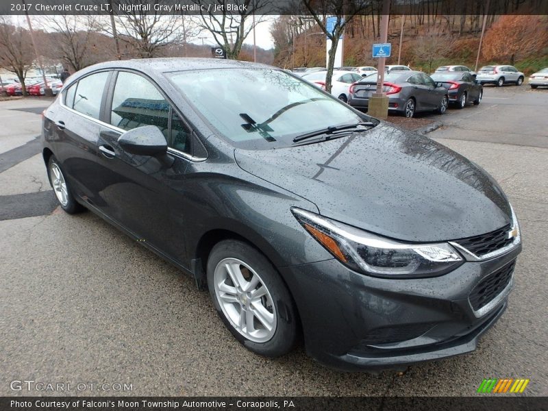 Nightfall Gray Metallic / Jet Black 2017 Chevrolet Cruze LT