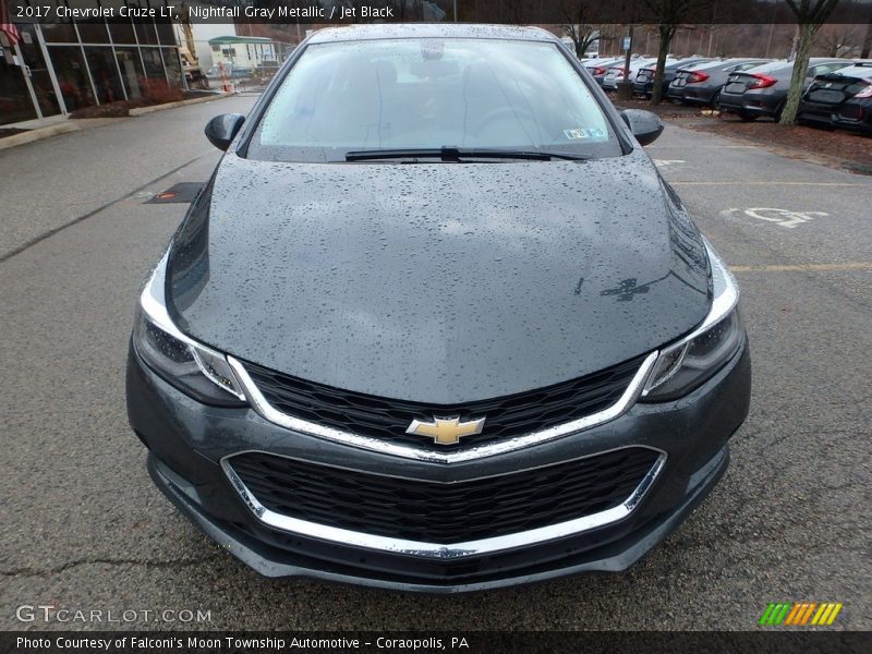 Nightfall Gray Metallic / Jet Black 2017 Chevrolet Cruze LT