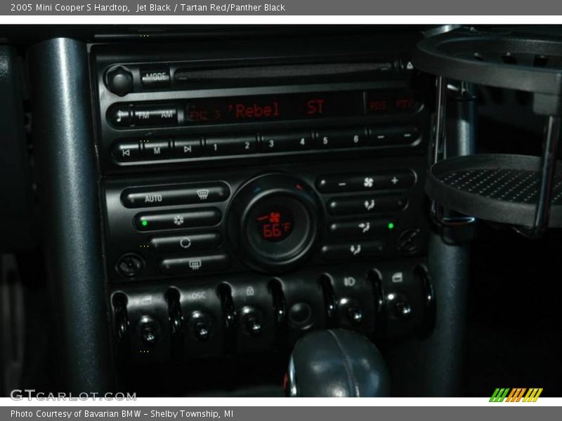Jet Black / Tartan Red/Panther Black 2005 Mini Cooper S Hardtop