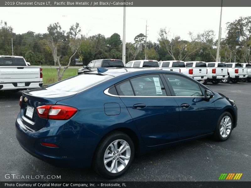 Pacific Blue Metallic / Jet Black/­Galvanized 2019 Chevrolet Cruze LT