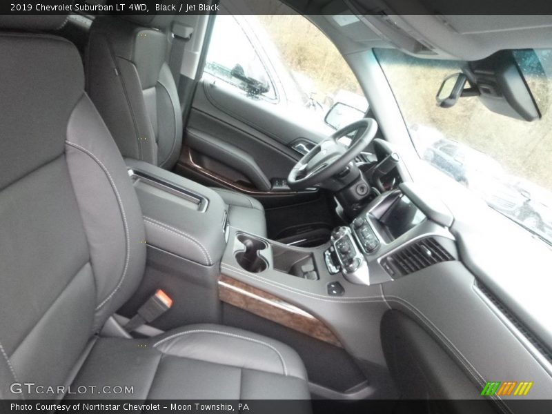 Black / Jet Black 2019 Chevrolet Suburban LT 4WD