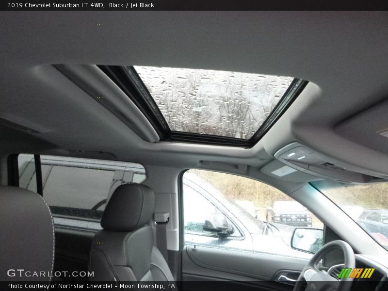 Black / Jet Black 2019 Chevrolet Suburban LT 4WD