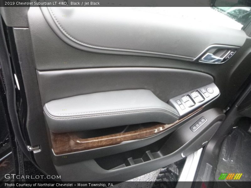 Black / Jet Black 2019 Chevrolet Suburban LT 4WD
