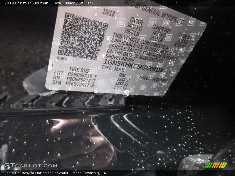 Black / Jet Black 2019 Chevrolet Suburban LT 4WD