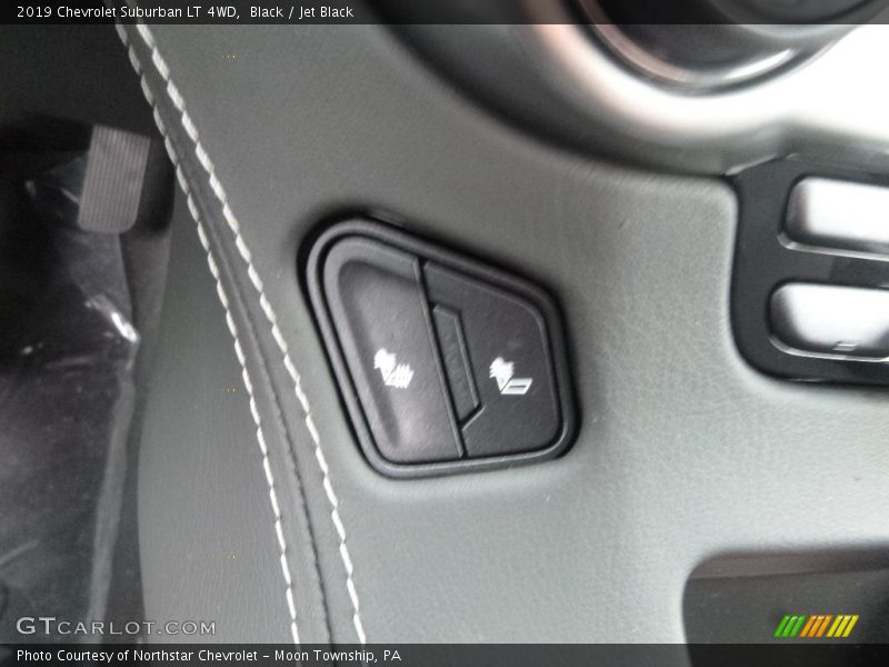 Black / Jet Black 2019 Chevrolet Suburban LT 4WD