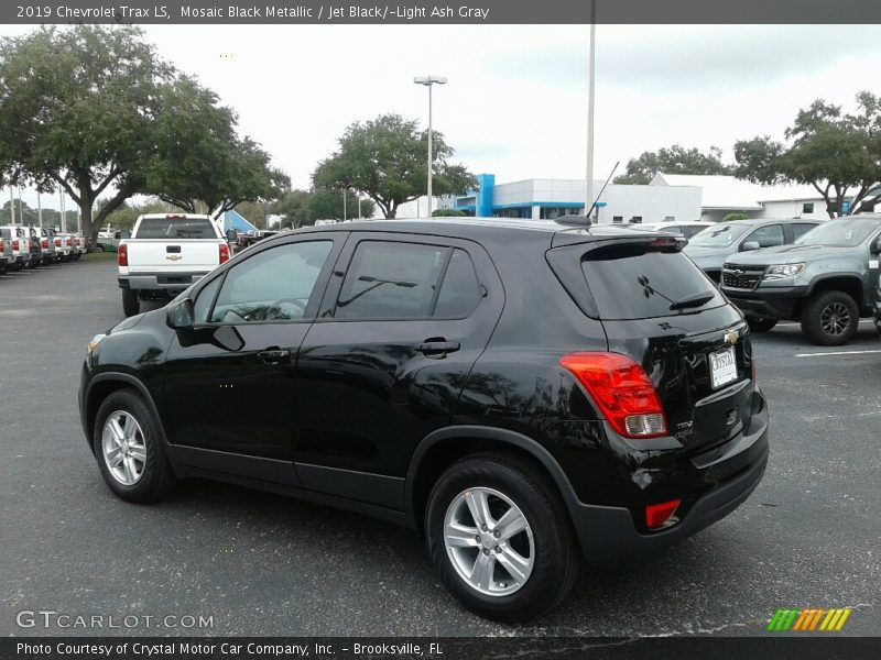Mosaic Black Metallic / Jet Black/­Light Ash Gray 2019 Chevrolet Trax LS