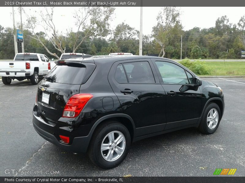Mosaic Black Metallic / Jet Black/­Light Ash Gray 2019 Chevrolet Trax LS